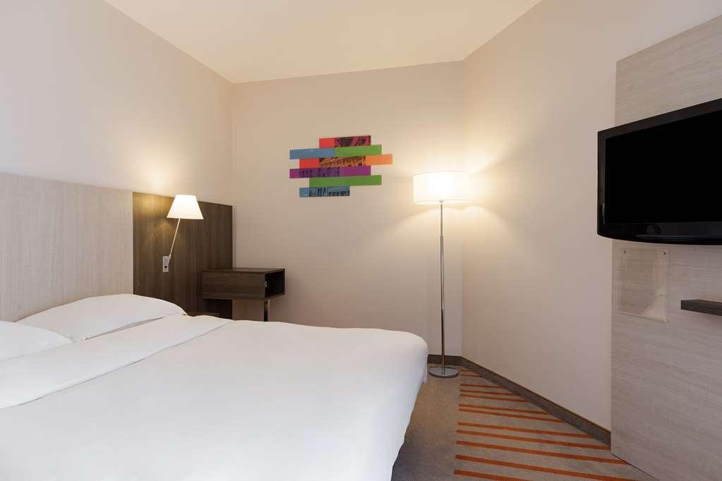 Park By Radisson Lille Grand Stade 4*