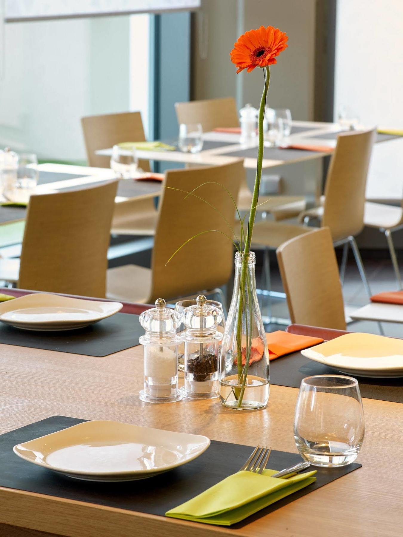 Park By Radisson Lille Grand Stade 4*